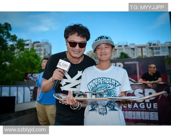 上海滑板队的灵活性与创新精神探讨及其对城市文化的影响